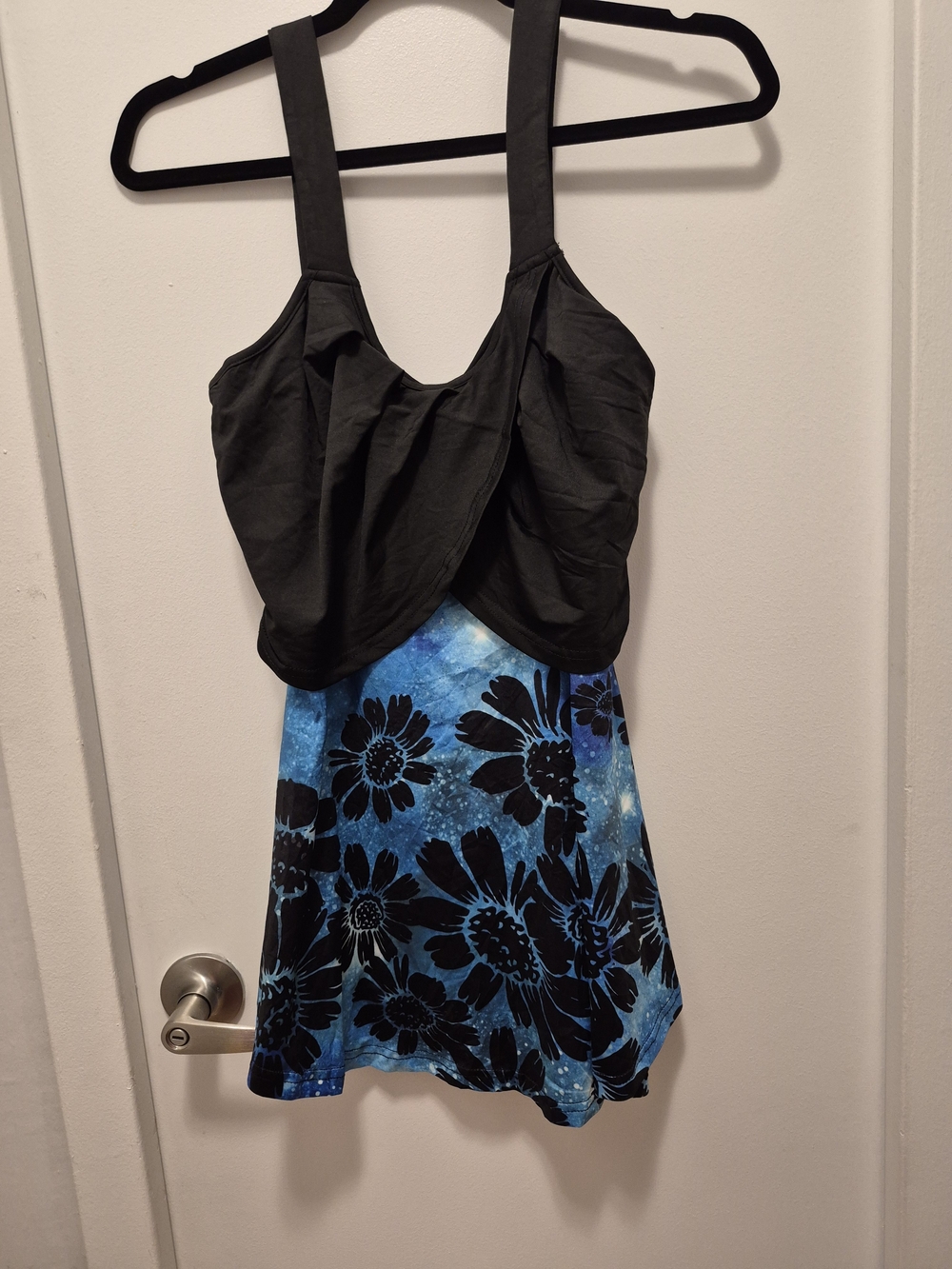 Rosegal Black & Blue Floral Womens Tank Top
